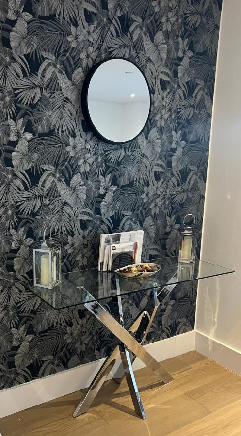 Beautiful Stay In Central Wembley London Eksteriør billede